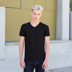 Plain T-Shirt V Neck Skinnifit 165 gsm